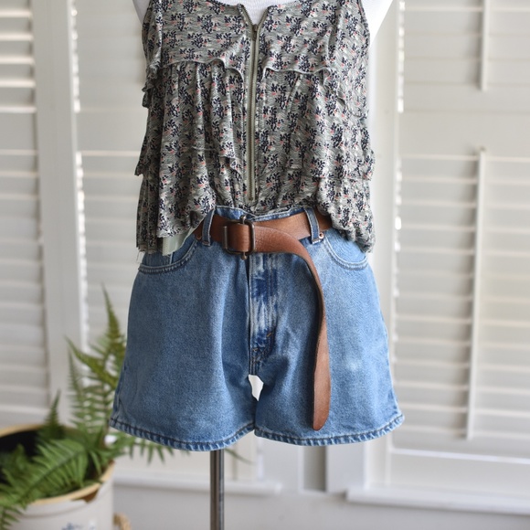 Levi's Pants - Levi's Rare Vintage 501 mom jean shorts NWT